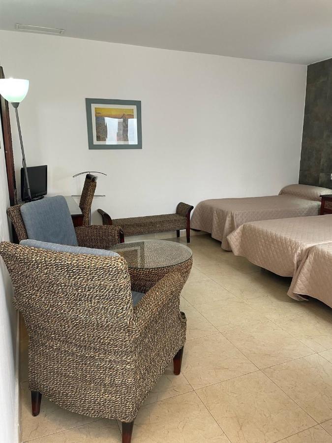 La Albarizuela Hotel เฮเรซ เด ลาฟรอนเตรา ภายนอก รูปภาพ
